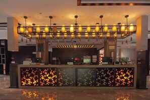 Lobby - Jindaoxia Liangjiang Holiday Hotel (Chongqing)