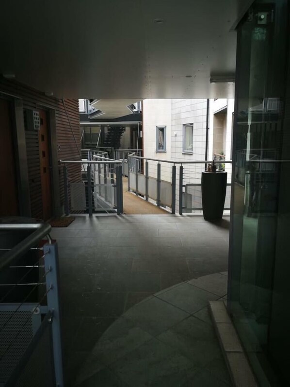 Property entrance - The Gallery (Nottingham)