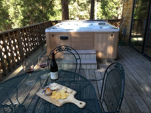 Chalet de contes dans le parc national de Yosemite