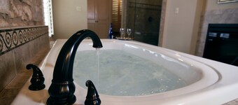 レガシースイート（メイン/ダウンタウン/ワインツアー）