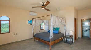 5 bedrooms, in-room safe, desk, iron/ironing board