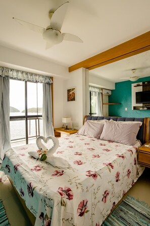 3 makuuhuonetta, silitysrauta/-lauta, ilmainen Wi-Fi, vuodevaatteet