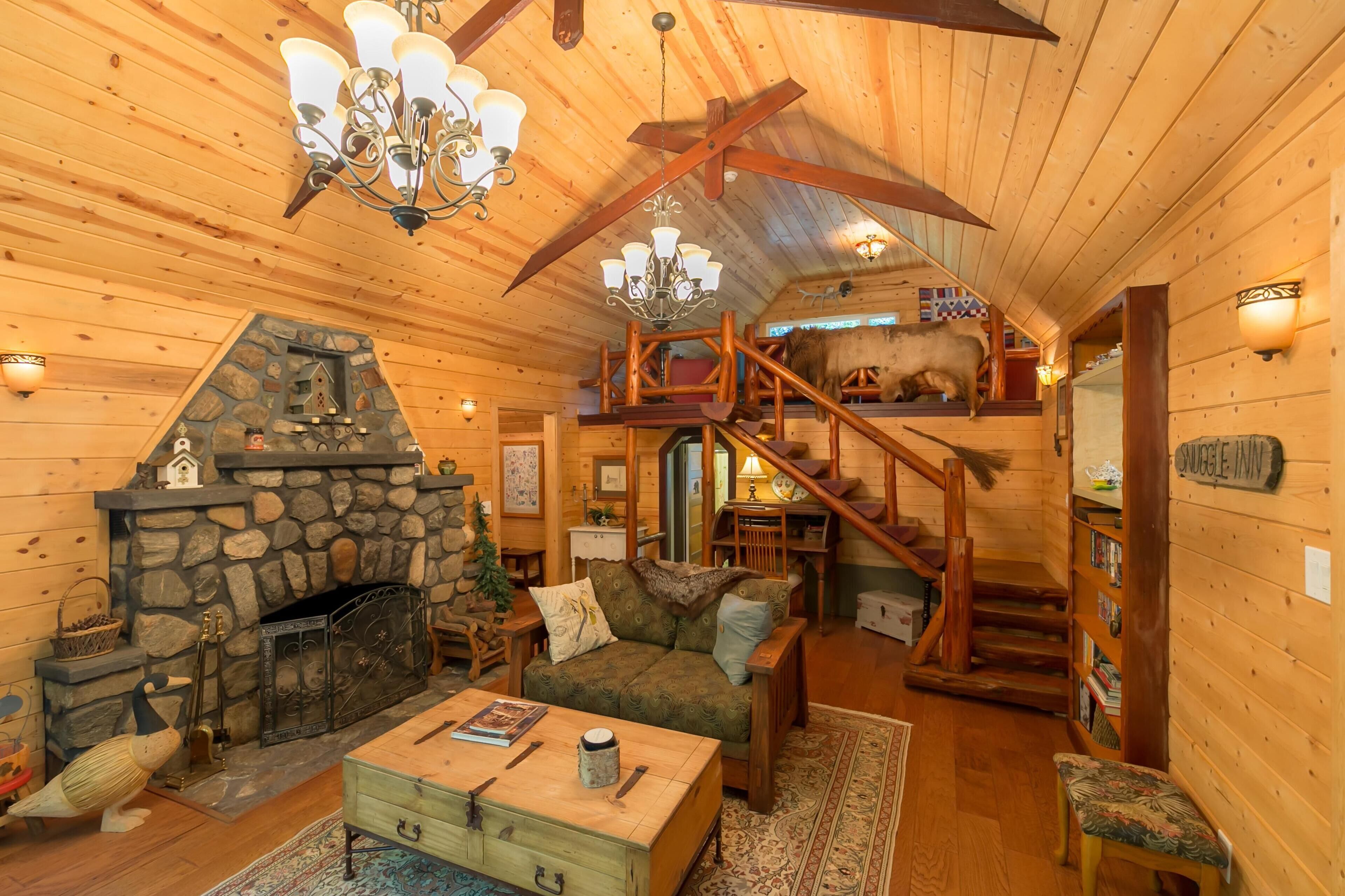 Two mountain cabins included!  Walk everywhere downtown and Lake Gregory!