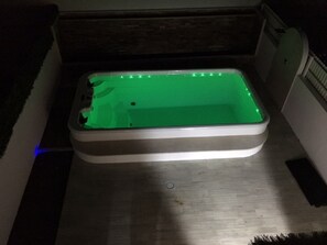 Uppvärmd pool