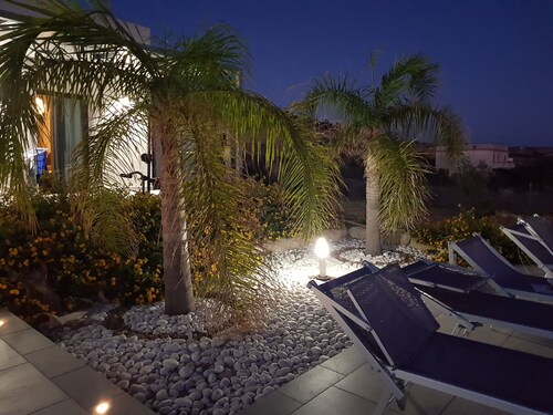 Villa Bellavista .. upea näkymä 2 km päässä merestä