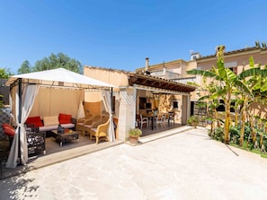 Outdoor dining - Es Porrassar,Holiday Villa in Cas Concos, Mallorca (Felanitx)