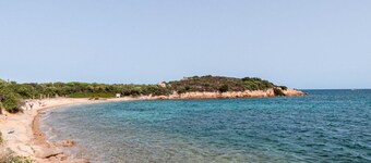 In residence with swimming pool 350 mt from the sea in Costa Smeralda