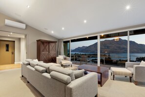 13 Poole Ln Villa | Living area | Flat-screen TV, fireplace, DVD player, heated floors