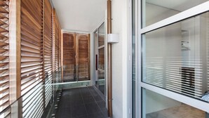 Apartment, Multiple Beds, City View (Brilliant Central Location) | Hallway
