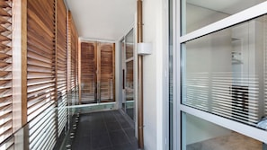 Apartment, Multiple Beds, City View (Brilliant Central Location) | Hallway