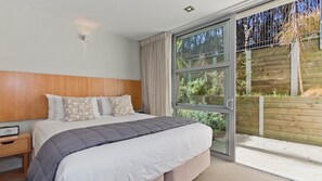 Apartment, Multiple Beds, City View (Central Escape)