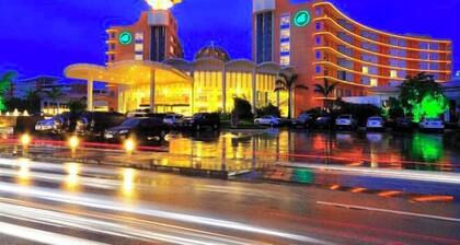 Honghe Guanfang Hotel