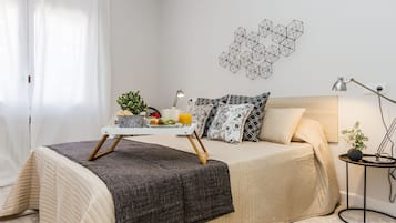 3 quartos, escrivaninha, quartos Ă  prova de som