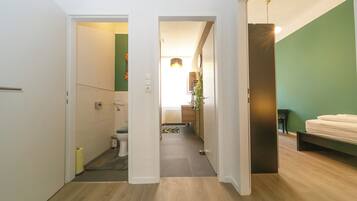 2 Schlafzimmer, BĂŒgeleisen/BĂŒgelbrett, kostenloses WLAN, BettwĂ€sche