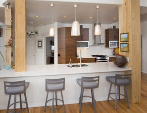 Fridge, microwave, oven, stovetop - Luxury Home, magnificent Views!
Private Jacuzzi, Walk or Free shuttle to ski! (Edwards)