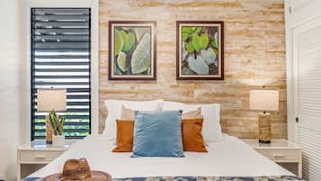 1 bedroom, in-room safe, iron/ironing board, free WiFi