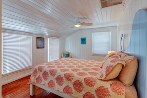 2 bedrooms, WiFi, bed sheets - Pink Coral is your home in Paradise! (Elbow Cay)