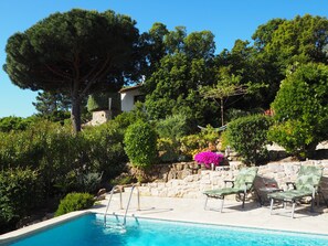 Piscine extérieure, piscine chauffée