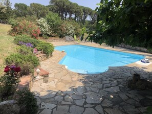 Piscine extérieure
