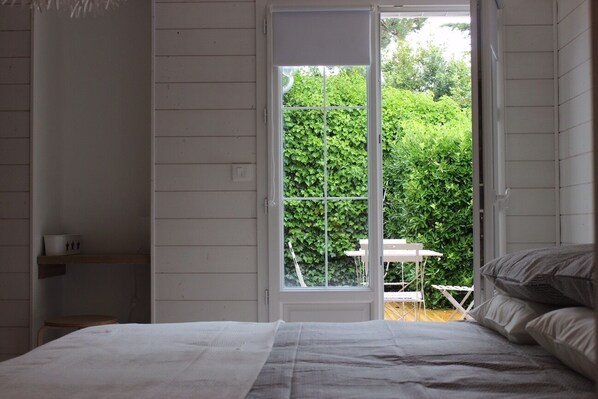 3 chambres, fer et planche à repasser, accès au Wi-Fi (inclus)