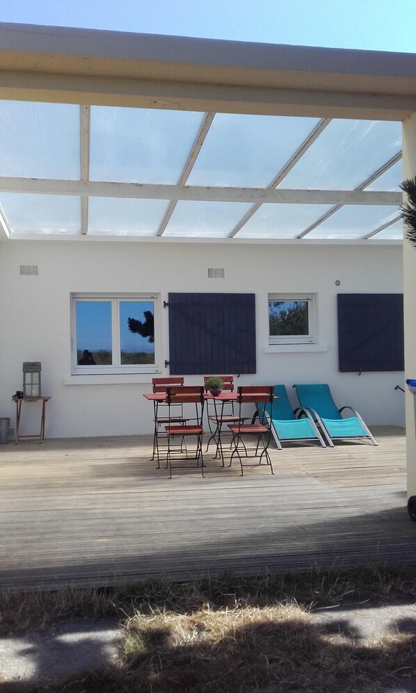 Outdoor dining - SEASIDE HOUSE SECONDARY RESIDENCE (Oye-Plage)