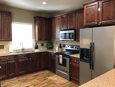 Five Star Villa Sleeps up to 10!