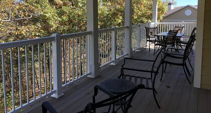 Five Star Villa Sleeps up to 10!