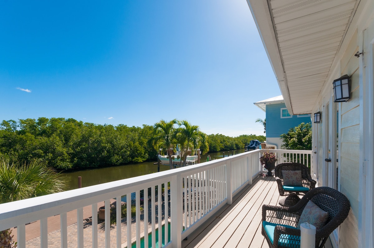 Photo 14 of 3BED 3BATH Tropical Paradise WATERFRONT POOL HOUSE On Canal 1 mile to the BEACH!