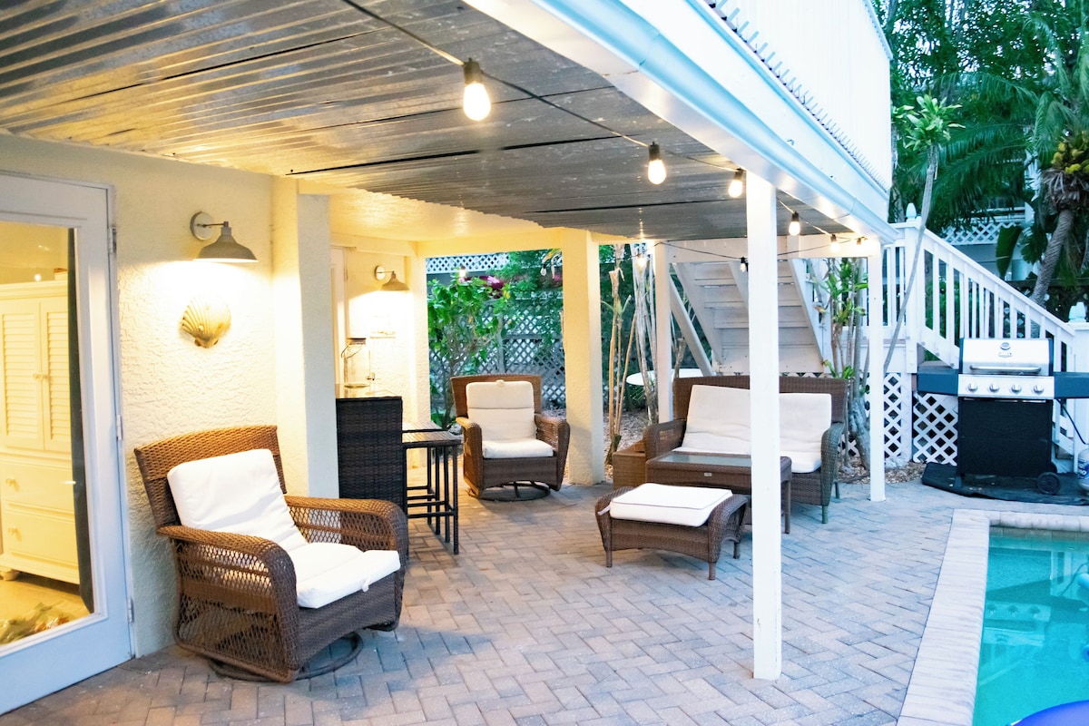 Photo 9 of 3BED 3BATH Tropical Paradise WATERFRONT POOL HOUSE On Canal 1 mile to the BEACH!