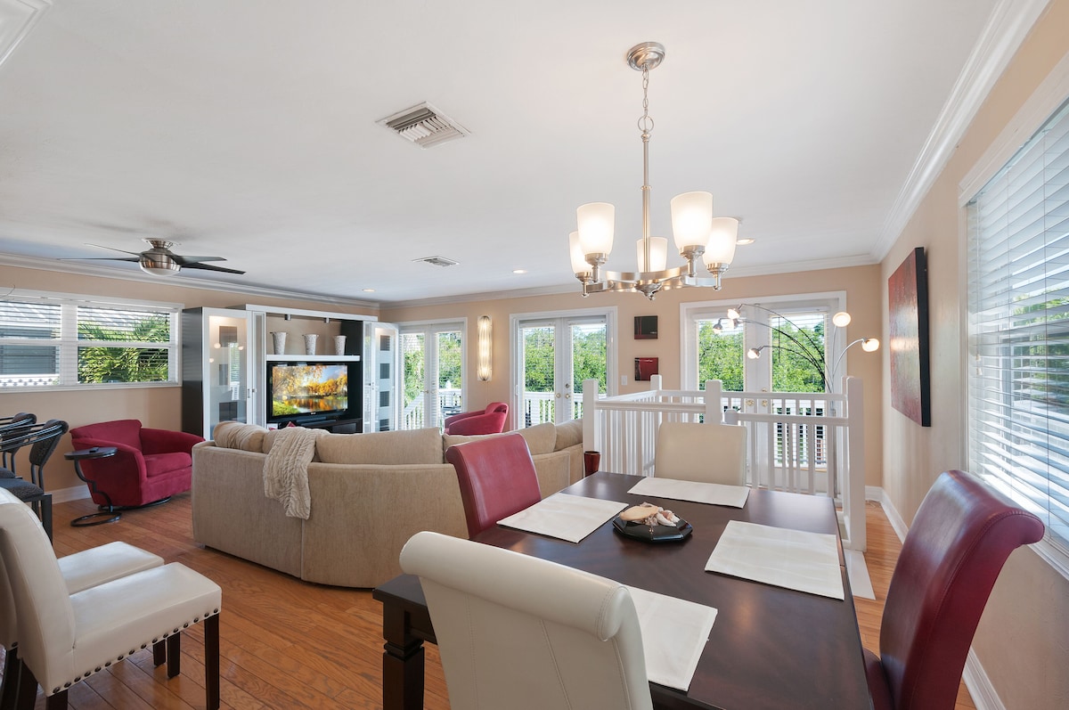 Photo 17 of 3BED 3BATH Tropical Paradise WATERFRONT POOL HOUSE On Canal 1 mile to the BEACH!