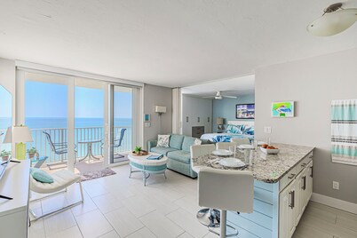 Best view on the beach with DIRECT Gulf views - 1004C - Totally Renovated