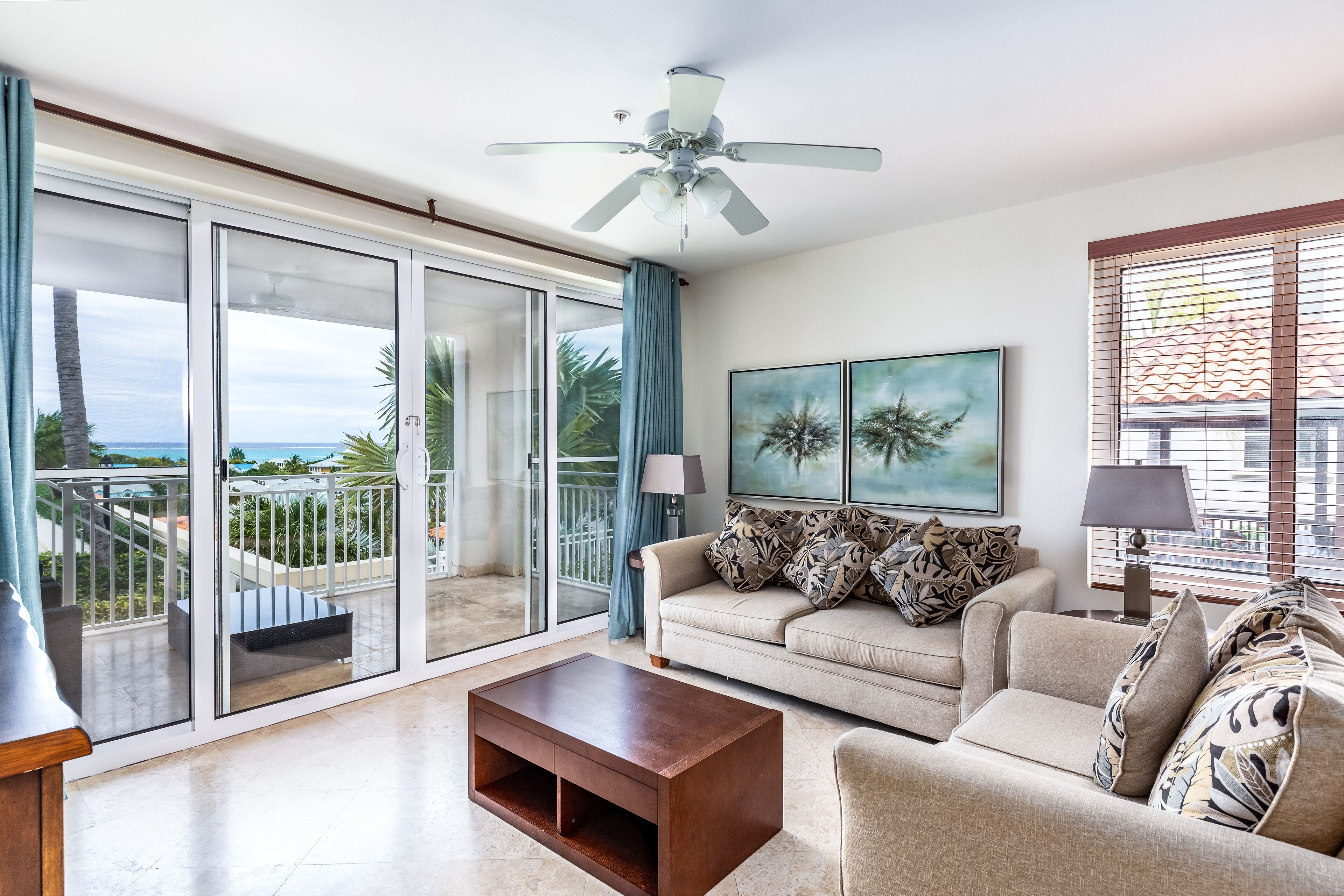 スマートテレビ、書庫