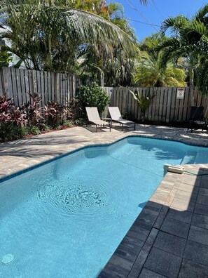 Outdoor pool, a heated pool - Relax by the sea! 3-Bedroom Delray Beach Home near Atlantic Ave (Delray Beach)