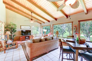 TV, video games, DVD player, books - STUNNING! Princeville 3BR/3BA Home on Golf Course-Mtn Views, screen in Lanai! (Princeville)