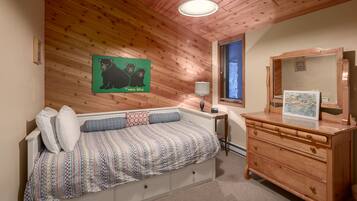 4 chambres, accès Internet, draps fournis