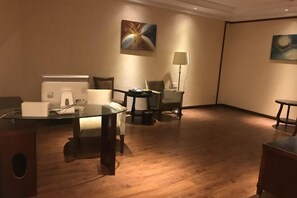 Dining - King Sa Hotel (Shishi)