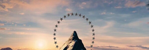 A mountain peak with a star-shaped arrangement of stars above it. - Artesonraju Hostel Huaraz (Huaraz)
