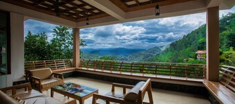 Oxygen Resorts Thekkady