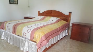Standard Double Room, 1 Double Bed, Non Smoking, Garden View | Bed sheets