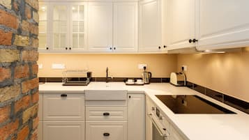 LÀgenhet Deluxe - flera sÀngar - icke-rökare | Eget kök | Vattenkokare