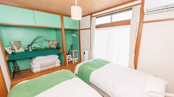 Apartment | 2 bedrooms, free WiFi, bed sheets