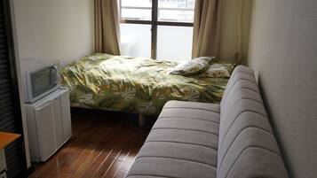 Blackout drapes, iron/ironing board, free WiFi, bed sheets