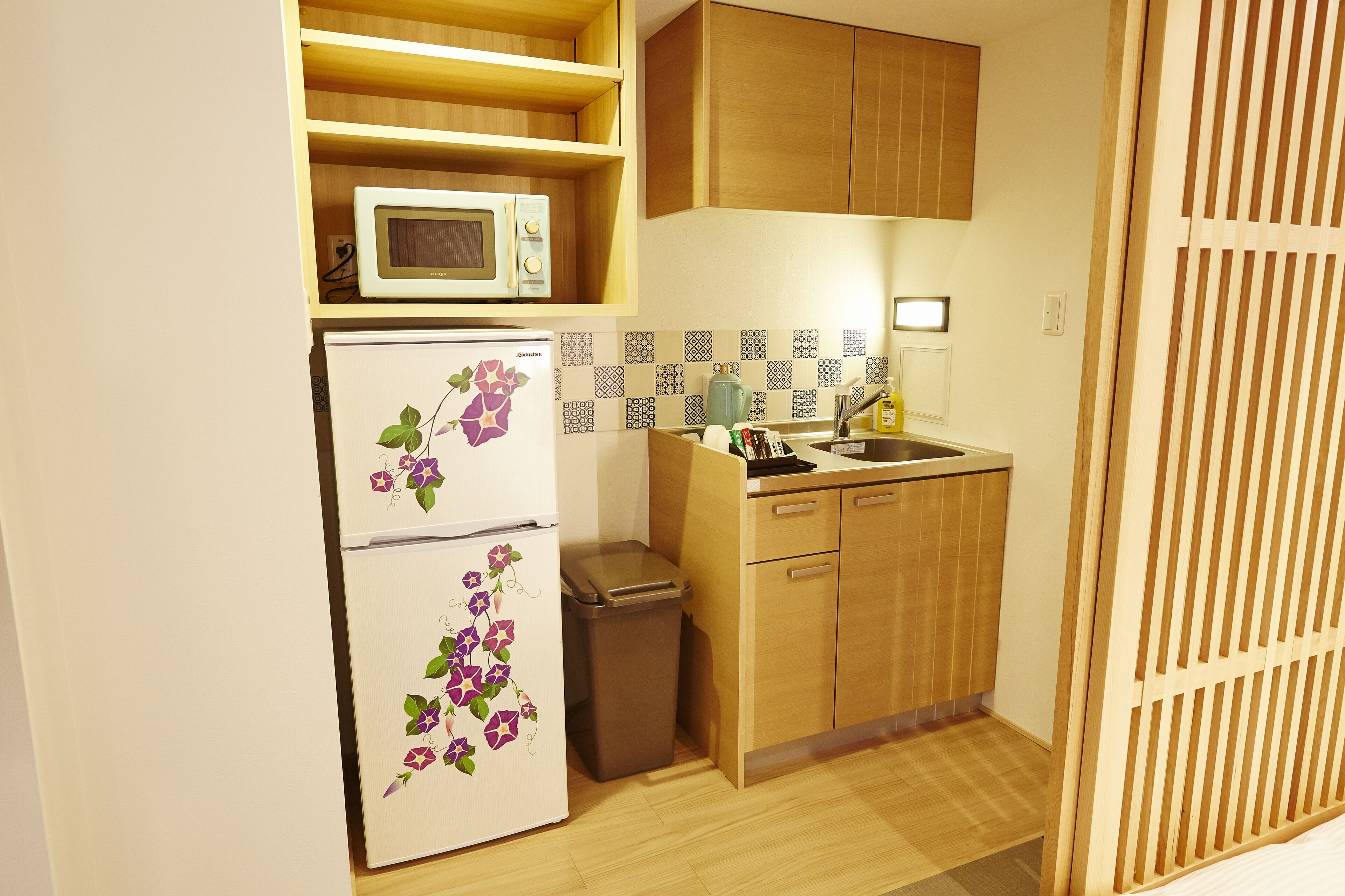 design japanese style room | private kitchen | fridge, microwave, electric kettle