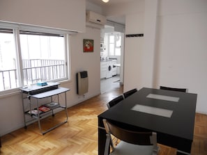 Basic Apartment, 1 Double Bed with Sofa bed, Non Smoking | In-room dining