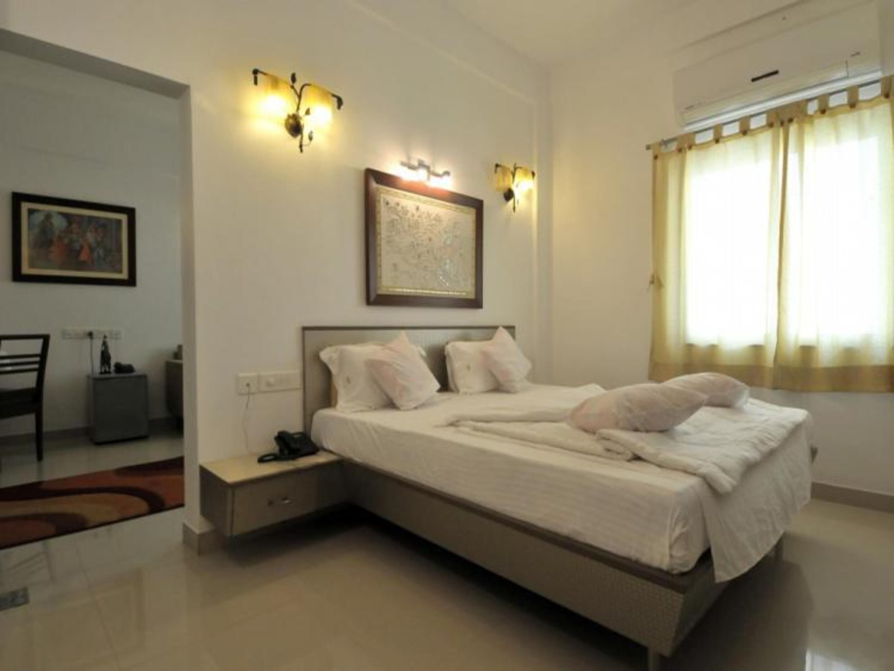 Minibar, in-room safe, desk, blackout curtains