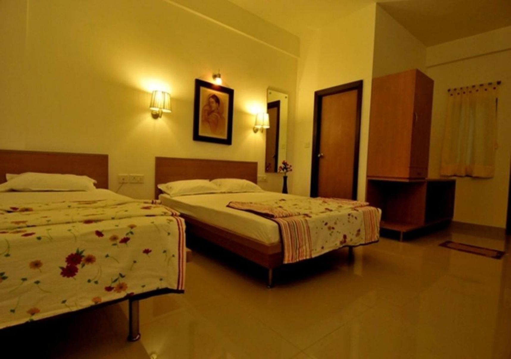Minibar, in-room safe, desk, blackout curtains