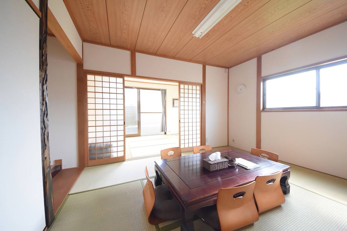 อพาร์ทเมนท์, ปลอดบุหรี่ (6 Japanese Futons) | Wi-Fi ฟรี