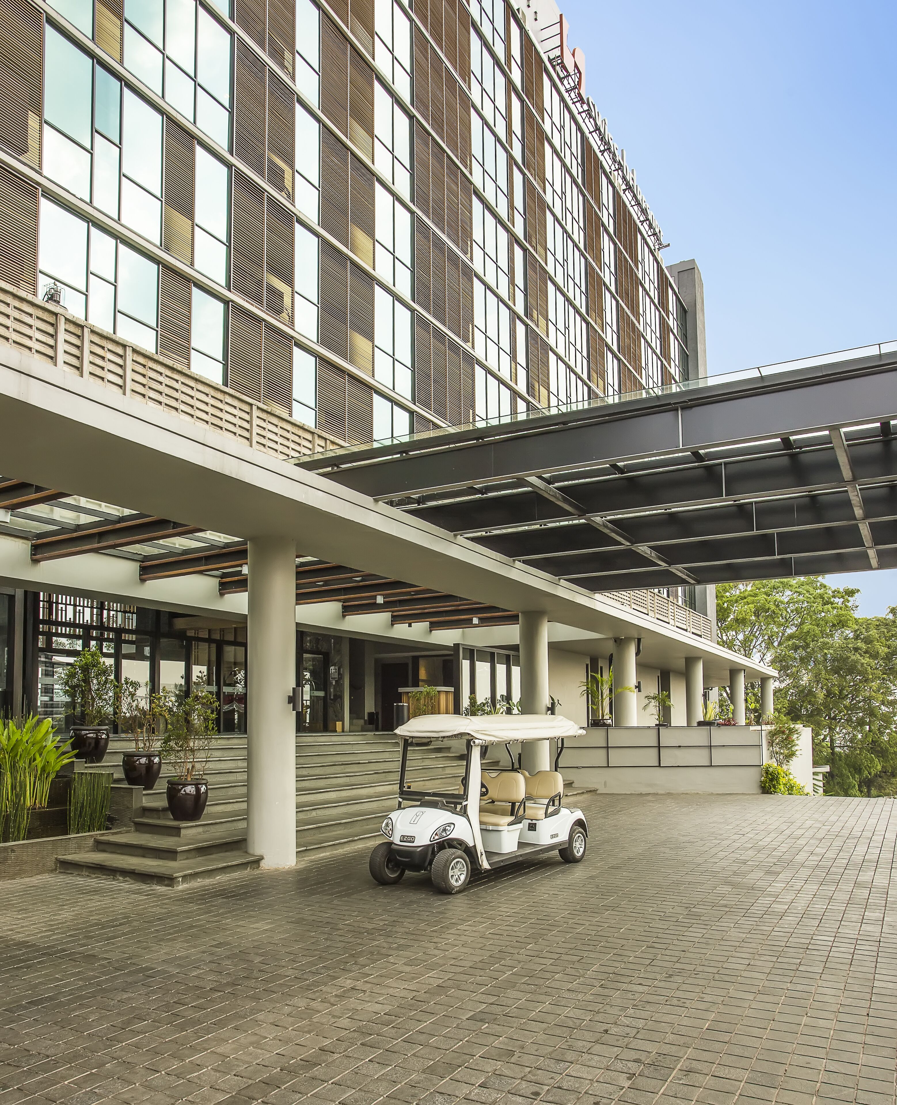 free self-parking, free valet parking