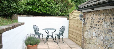 Cottage, 2 Bedrooms (Farm Bungalow) | Terrace/patio
