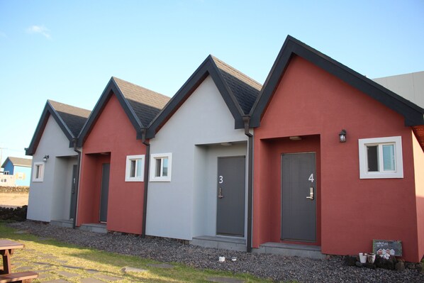 Front of property - September Pension (Jeju City)